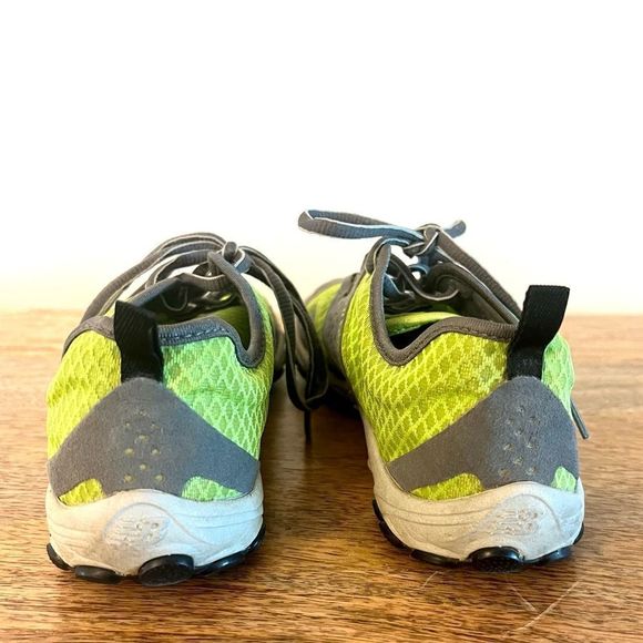 Neon Green New balance minimus vibram women’s size 8 - Picture 4 of 6